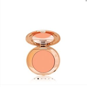 ❤️SOLD❤️Charlotte Tilbury Magic Vanish-Medium